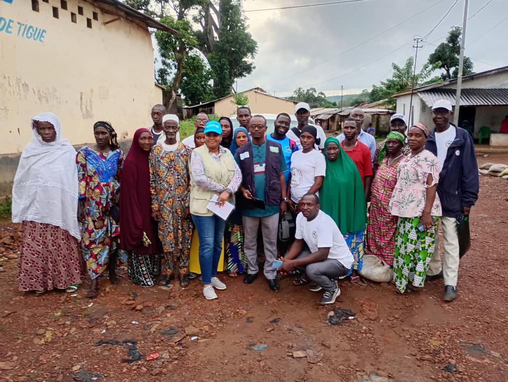 Visite_Programmatique_UNICEF_ Renccotre avec le  CLEF et CVPE de Tigué  Mosquée et  Secteur 1 dans les locaux de la maison des jeunes
